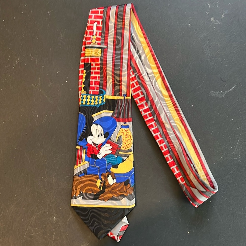 Disney / Mickey Mouse neck tie